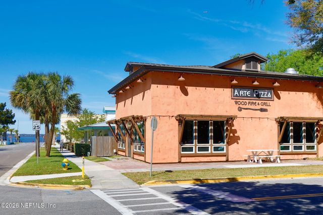 831 DIVISION Street, Fernandina Beach, FL 32034