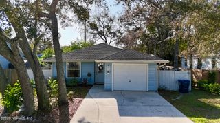 831 DIVISION Street, Fernandina Beach, FL 32034