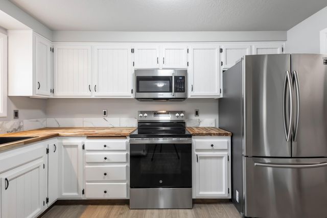 60903 Amethyst Street, Bend, OR 97702