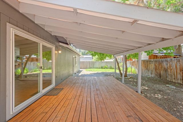 60903 Amethyst Street, Bend, OR 97702