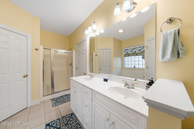 4103 Lark Bunting Court SE, Southport, NC 28461