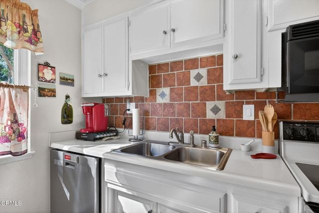 31 W Delta Green, Port Hueneme, CA 93041