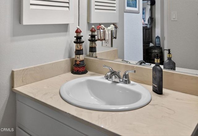 31 W Delta Green, Port Hueneme, CA 93041