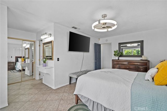 17231 Wabash Avenue, Fontana, CA 92336