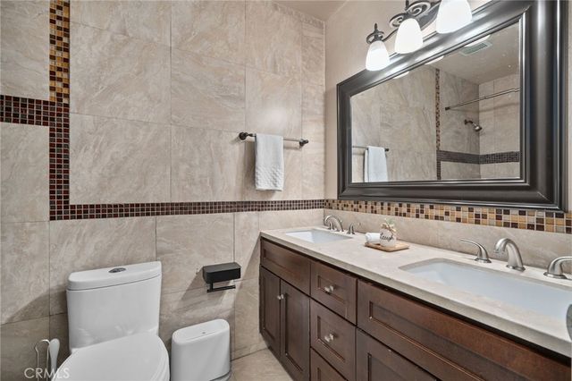 17231 Wabash Avenue, Fontana, CA 92336