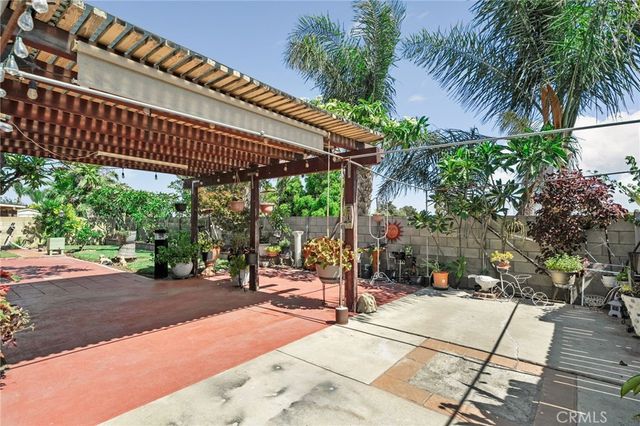 17231 Wabash Avenue, Fontana, CA 92336