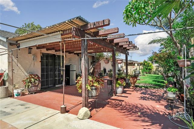 17231 Wabash Avenue, Fontana, CA 92336