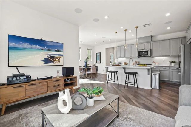 8 Concepcion Street, Rancho Mission Viejo, CA 92694