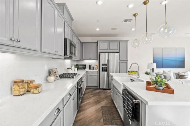 8 Concepcion Street, Rancho Mission Viejo, CA 92694