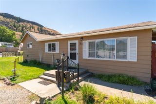323 E Grand Coulee Avenue, Grand Coulee, WA 99133