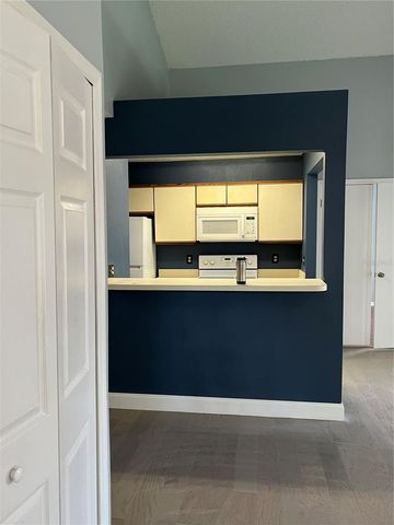 537 SUN RIDGE PLACE 201, Altamonte Springs, FL 32714