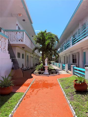 6490 Collins Avenue 14, Miami Beach, FL 33141
