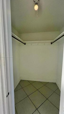 6490 Collins Avenue 14, Miami Beach, FL 33141