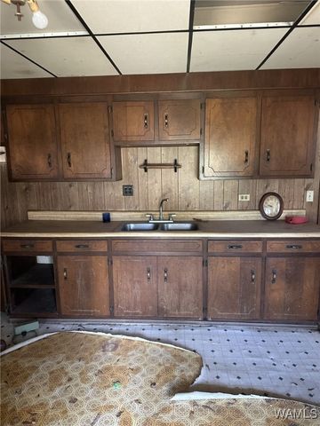 124 10th St NW, Fayette, AL 35555