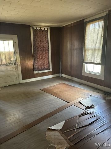 124 10th St NW, Fayette, AL 35555