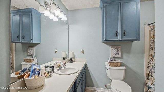 130 E Richland Circle, Richland, MS 39218