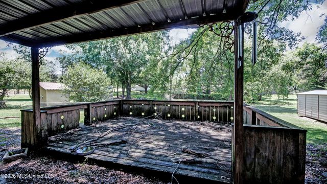 130 E Richland Circle, Richland, MS 39218