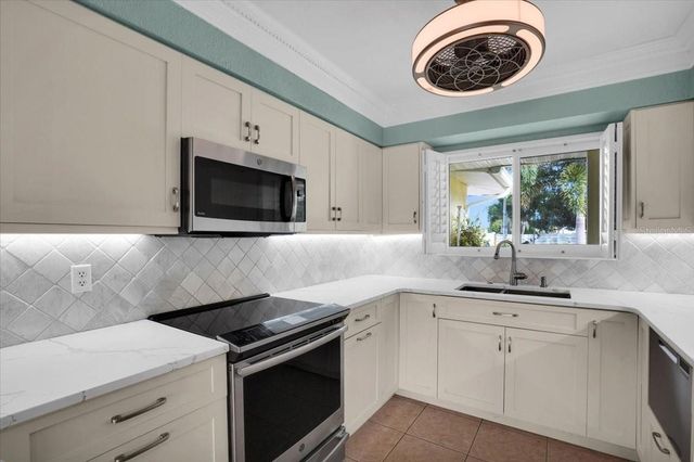 1513 PAMELA STREET, Nokomis, FL 34275