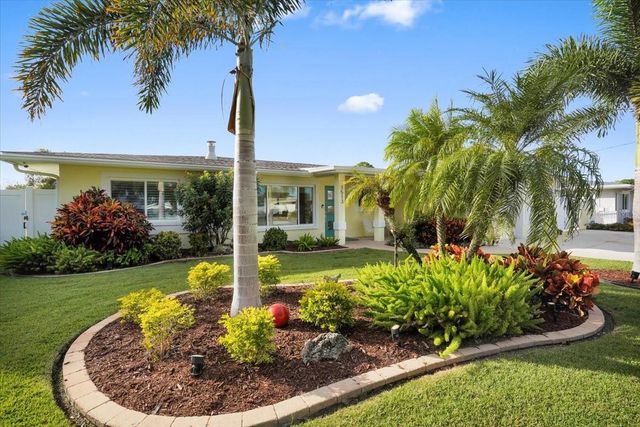 1513 PAMELA STREET, Nokomis, FL 34275