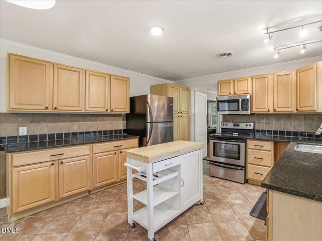 1428 Dixie Trail, Raleigh, NC 27607