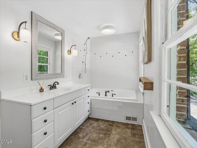 1428 Dixie Trail, Raleigh, NC 27607