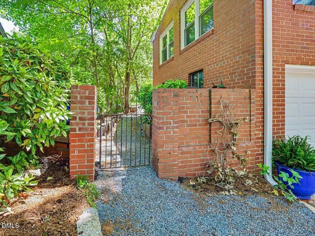 1428 Dixie Trail, Raleigh, NC 27607