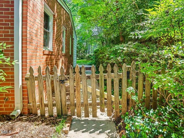 1428 Dixie Trail, Raleigh, NC 27607