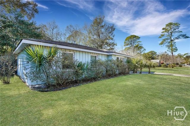2337 Shirley Drive, Savannah, GA 31404