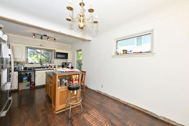 2040 Saint Clair STREET, Racine, WI 53402