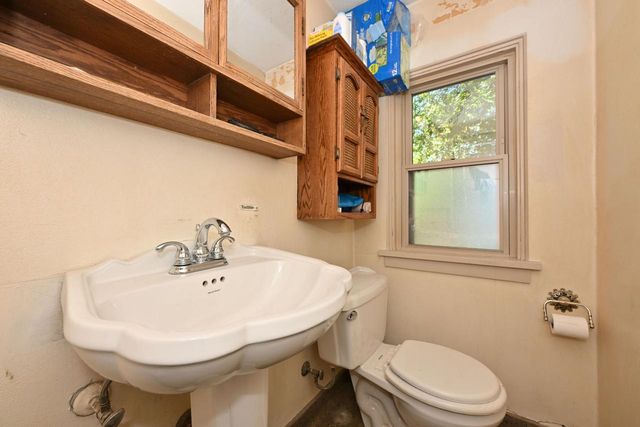 2040 Saint Clair STREET, Racine, WI 53402
