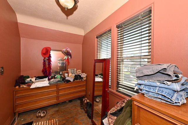 2040 Saint Clair STREET, Racine, WI 53402
