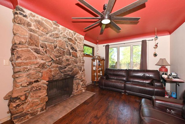 2040 Saint Clair STREET, Racine, WI 53402