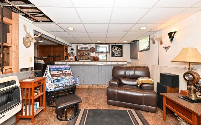 2040 Saint Clair STREET, Racine, WI 53402