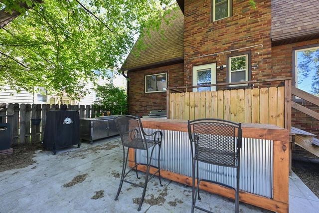 2040 Saint Clair STREET, Racine, WI 53402