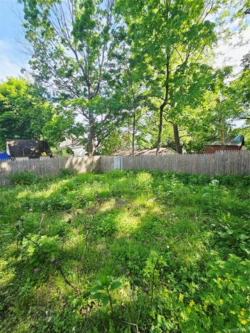 36 Prospect Street, Middletown, NY 10940