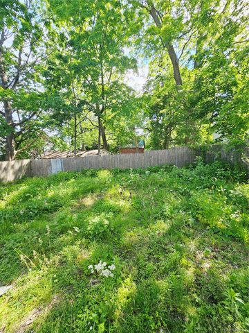36 Prospect Street, Middletown, NY 10940