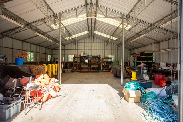 6245 Sandstone Ln, Browns Valley, CA 95918