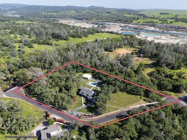 6245 Sandstone Ln, Browns Valley, CA 95918