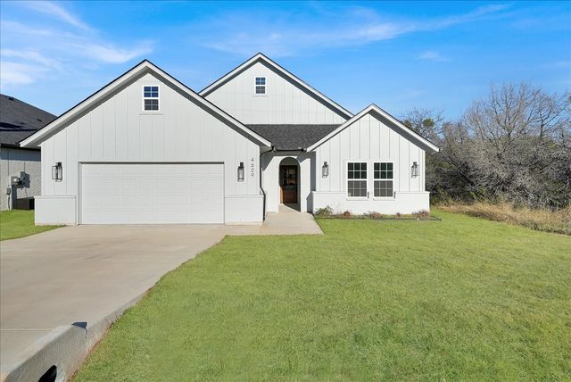 4609 Eagle Nest Court, Granbury, TX 76048