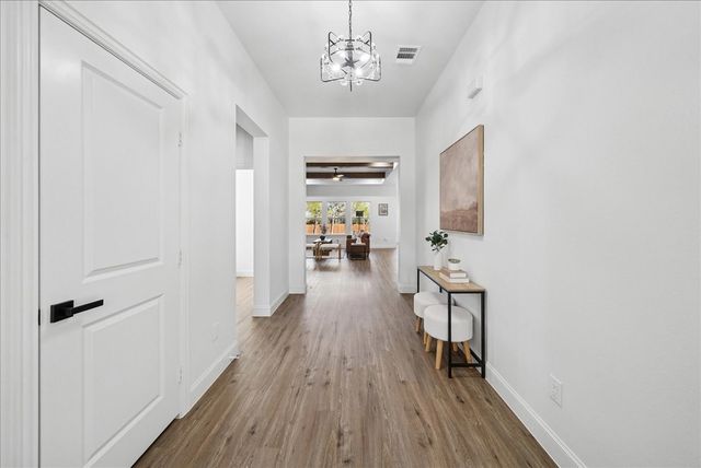 4609 Eagle Nest Court, Granbury, TX 76048