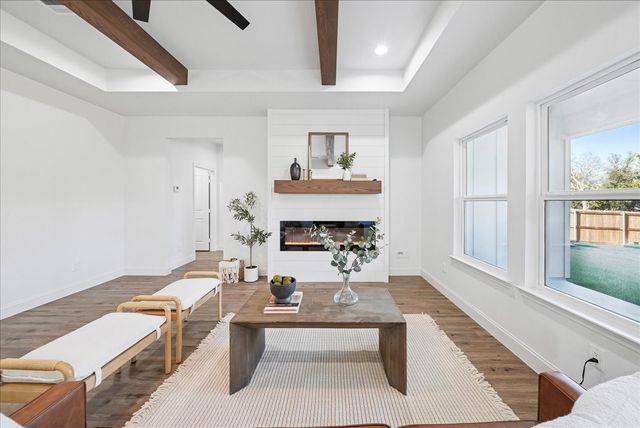 4609 Eagle Nest Court, Granbury, TX 76048