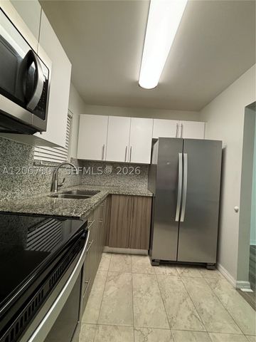 7470 Miami Lakes Dr B208, Miami Lakes, FL 33014