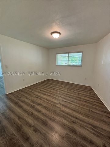 7470 Miami Lakes Dr B208, Miami Lakes, FL 33014