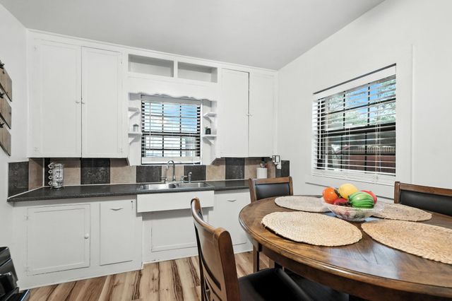 907 Bowie Street, Sweetwater, TX 79556