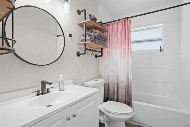 1030 ALICE DRIVE, Daytona Beach, FL 32117