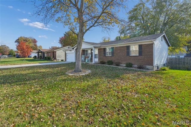 4136 Bridgehampton Drive, St Charles, MO 63304
