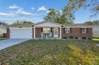 4136 Bridgehampton Drive, St Charles, MO 63304