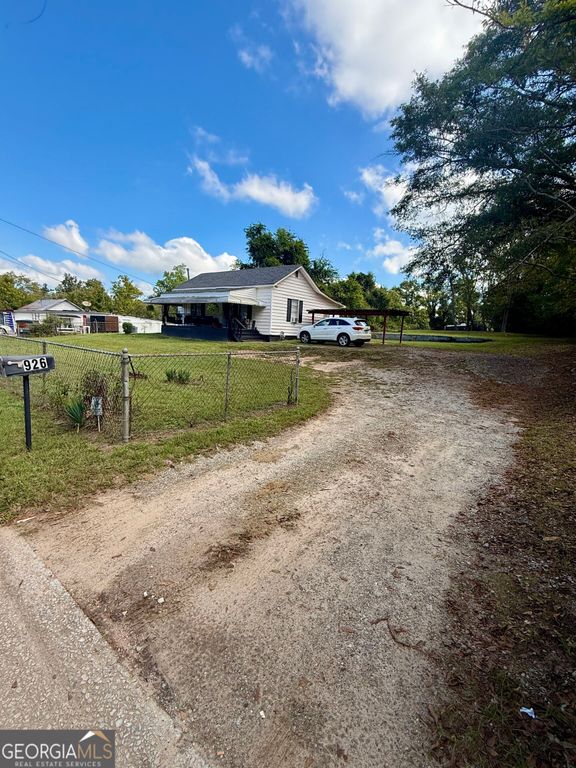 926 N 9th Street, Griffin, GA 30223 — photo 2