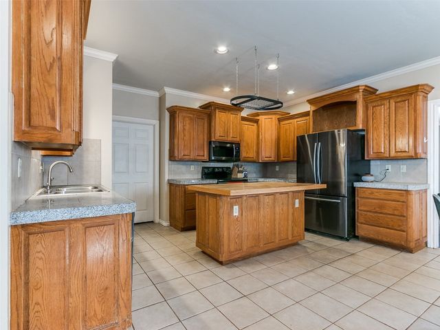 2512 NW 24th Street, Oklahoma City, OK 73107