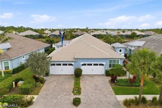 7157 Dominica DR, Naples, FL 34113